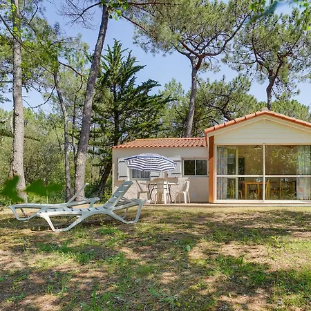 Front In * La Faute-sur-Mer